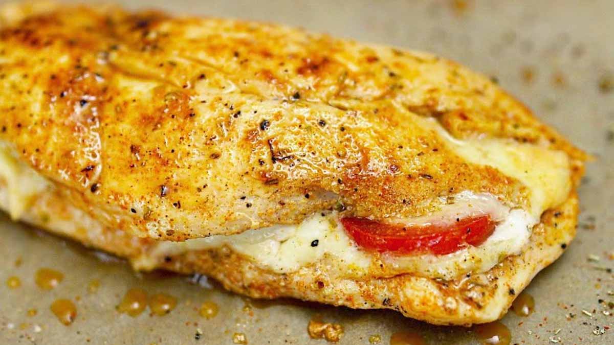 Poitrine De Poulet Farcie Aux Tomates Et Fromage Succulente Et Bonne Top Recettes