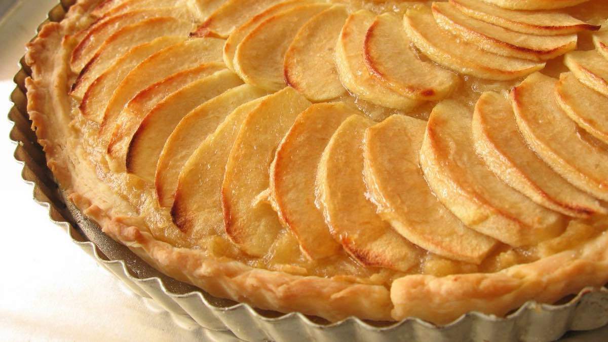 Recette De Tarte Fine Aux Pommes Facile - Top Recettes